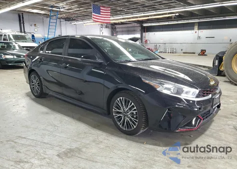 2024 Kia Forte Gt Line z USA, uszkodzony, nr VIN 3KPF54AD2RE715547